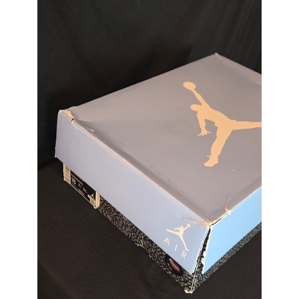Air Jordan 3 Retro UNC Mens Size 18 Basketball Shoes White/Blue CT8532-104 - Picture 15 of 15